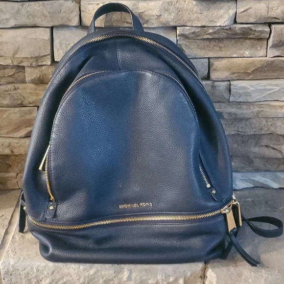 MICHAEL Michael Kors | Bags | Michael Kors Rhea Zip Womans  display picture 1
